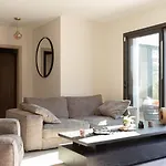 Fabienne In Center With Heated Pool *