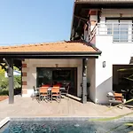 فيلة Fabienne In Center With Heated Pool أنديرنو لي بان