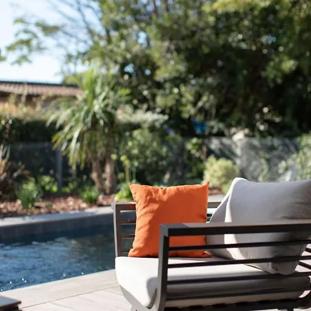 Villa Fabienne In Center With Heated Pool